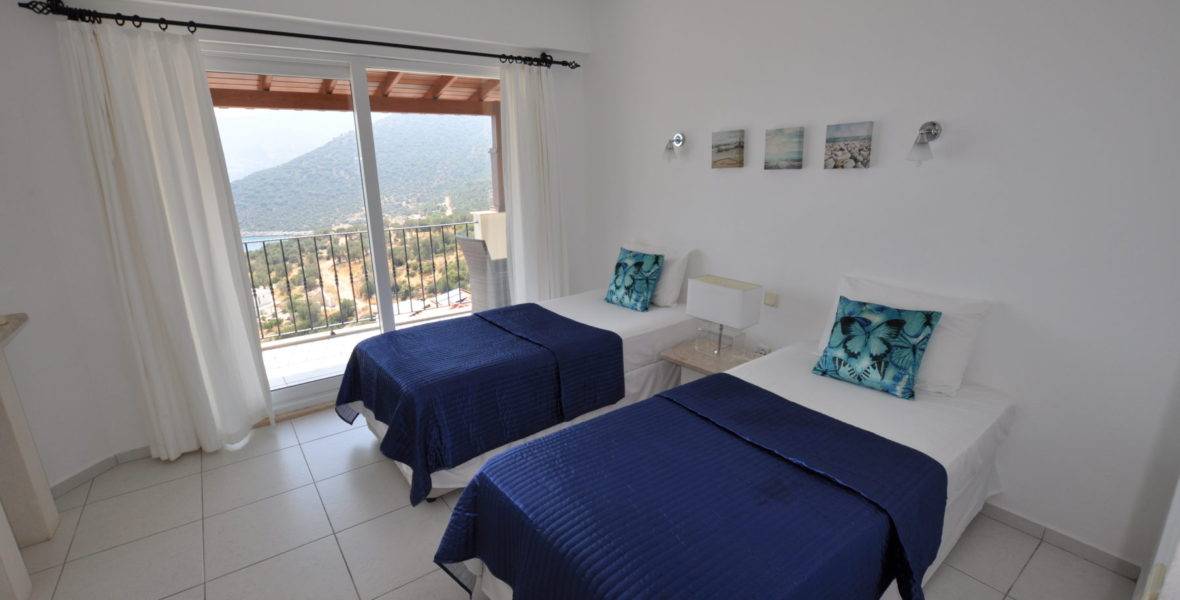 Kaş Kalkan'da Muhteşem Manzaralı, Özel Havuzlu, Lüks Kiralık Villa