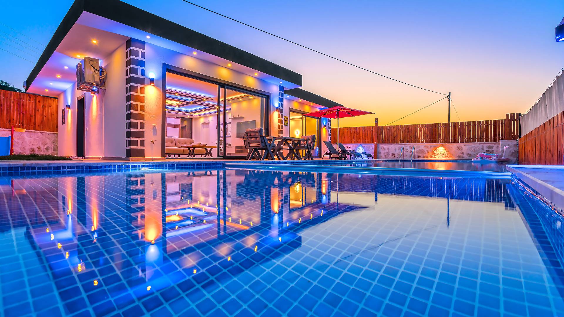 Kaş Patara'da Balayı Çiftlerine Uygun, Özel Havuzlu, Modern Villa