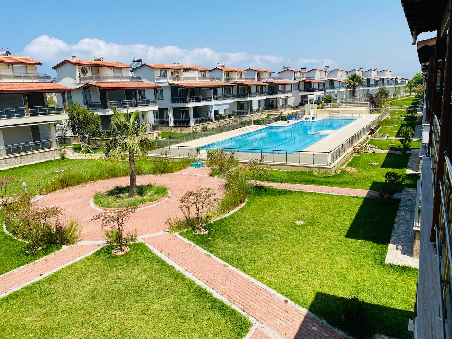 Kuşadası Güzelçamlı'da Milli Parka Yakın, Olimpik Havuzlu, 8 Kişilik Villa