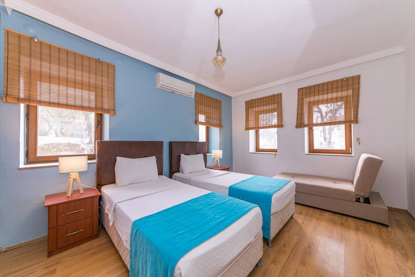 Marmaris Söğüt'te Kalabalık Gruplara Uygun, Özel Havuzlu, Muhafazakar Villa