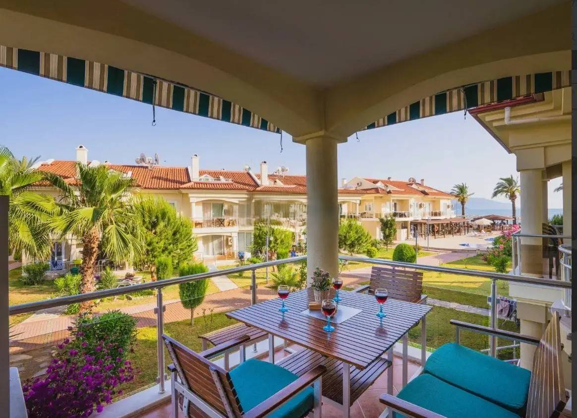 Muğla Fethiye'de Doğa İçerisinde, Ortak Havuzlu, Konforlu Daire