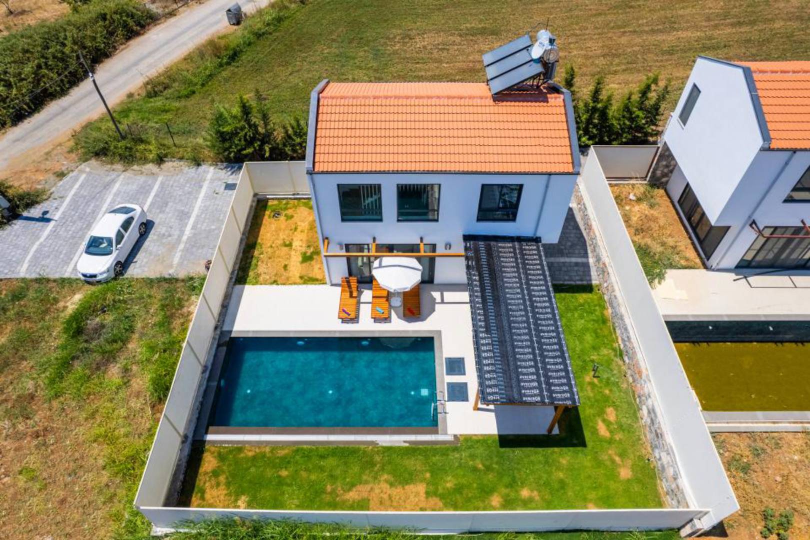 Fethiye Yanıklar'da Özel Havuzlu, Modern Tasarımlı Villa