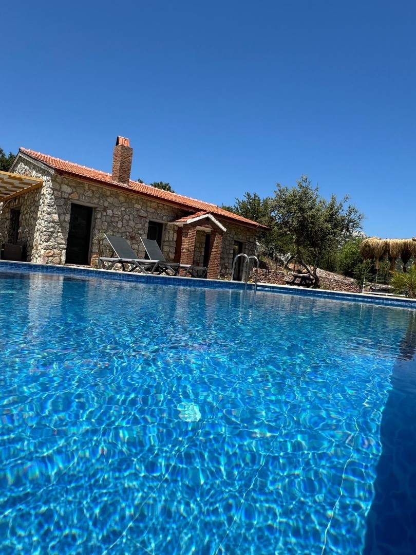 Marmaris Selimiye'de Çekirdek Ailelere Uygun, Özel Havuzlu, Modern Tasarımlı Villa