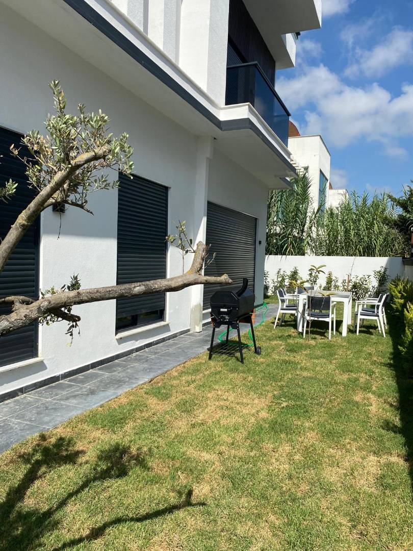 Serik Belek'te Şık Tasarıma Sahip, Özel Havuzlu, 3+1, Kiralık Villa-34038